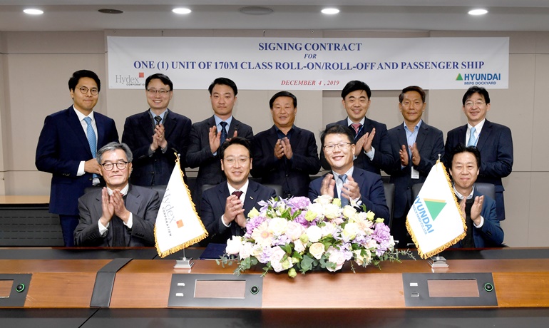 © Hyundai Mipo Dockyard © Hyundai Mipo Dockyard