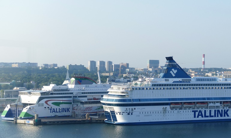 Tallink carried a record number of passengers last month © Kai Ortel