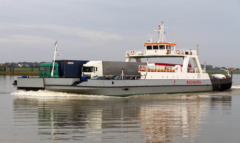 Flensburg-based FRS is expanding into River Elbe ferry operations. © Marko Stampehl Flensburg-based FRS is expanding into River Elbe ferry operations. © Marko Stampehl