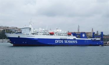 In October last year KAUNAS SEAWAYS was still displaying the old DFDS Seaways livery © Selim San