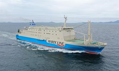 QUEEN CORAL CROSS © Naikai Zosen