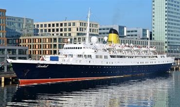 FUNCHAL will become a floating hotel/entertainment venue in London © Uwe Jakob FUNCHAL will become a floating hotel/entertainment venue in London © Uwe Jakob