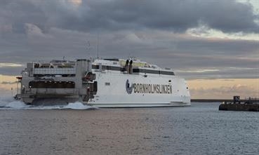 EXPRESS 5 © Søren Lund Hviid