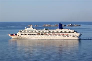 Following the sale of ADONIA, 1995-built ORIANA became the smallest ship in the P&O Cruises fleet © Neven Jerkovic