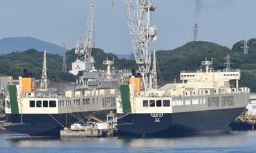 HIMAWARI 8 (on the right) will be followed by HIMAWARI 9 © Yoshiho Ikeda