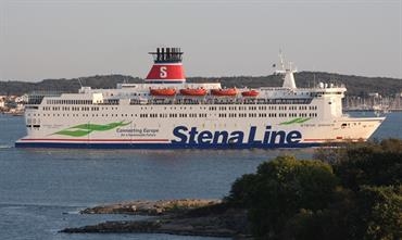 Thanks to its vast passenger capacity STENA DANICA is better suited to meet the COVID-19 requirements than the smaller STENA VINGA. © Kai Ortel