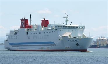 SILVER QUEEN is going to Greece © Tsuyoshi Ishiyama SILVER QUEEN is going to Greece © Tsuyoshi Ishiyama