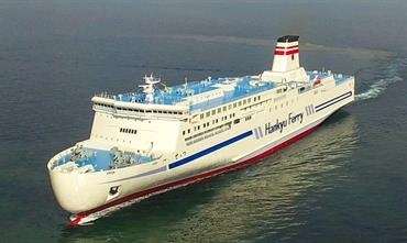 SETTSU has replaced YAMATO on Hankyu Ferry's four-ship Shinmoji-Kobe route © Mitsubishi Shipbuilding SETTSU has replaced YAMATO on Hankyu Ferry's four-ship Shinmoji-Kobe route © Mitsubishi Shipbuilding
