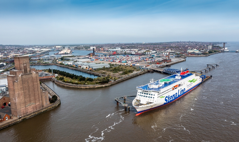 STENA EMBLA at Birkenhead © Stena Line