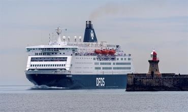 KING SEAWAYS and PRINCESS SEAWAYS will continue to serve the IJmuiden-Newcastle route until DFDS has found another solution to replace them. © Maritime Photographic KING SEAWAYS and PRINCESS SEAWAYS will continue to serve the IJmuiden-Newcastle route until DFDS has found another solution to replace them. © Maritime Photographic