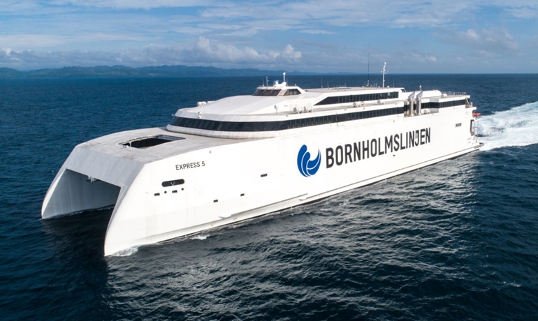 EXPRESS 5 © Austal EXPRESS 5 © Austal