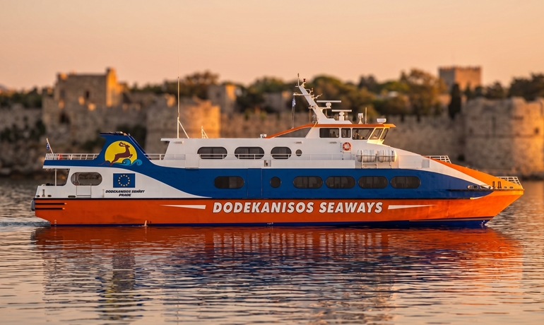 Illustration of the new catamaran