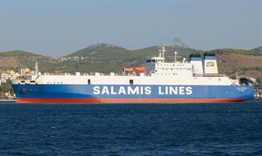 ALEXO to leave Salamis © Frank Heine