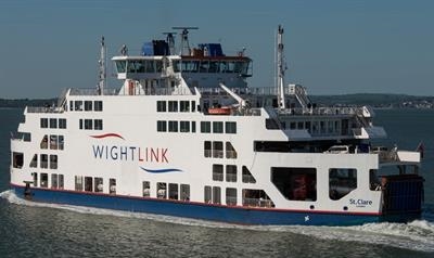 The 2001-built ST. CLARE is one of the Portsmouth-Fishbourne mainstays © Frank Lose