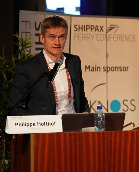 Torben Carlsen gave a presentation about DFDS and his view on the market in his address prior to a panel debate at the Shippax Ferry conference on Silja Serenade © George Gianakis