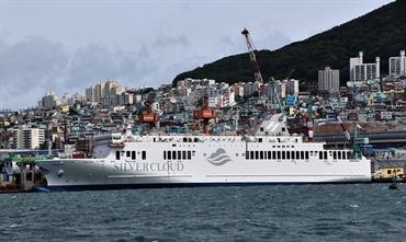The newbuilding just ordered at Dae Sun Shipbuilding & Engineering Co. is expected to be a close sister of SILVER CLOUD © Yoshiho Ikeda The newbuilding just ordered at Dae Sun Shipbuilding & Engineering Co. is expected to be a close sister of SILVER CLOUD © Yoshiho Ikeda