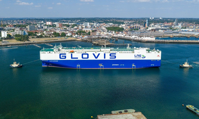 GLOVIS LIGHTHOUSE