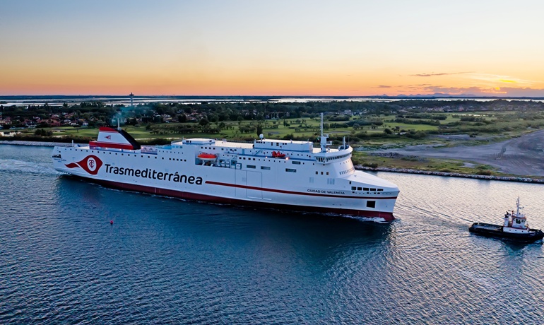 DFDS charters CIUDAD DE VALENCIA for the Baltics
