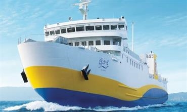 Having joined YUNAGI and HAYANAMI on the Saganoseki-Misaki route,SUZUKAZE is considerably larger than the vessel she replaced, the 2001-built HARUKAZE. © Kokudo Kyushi Ferry Having joined YUNAGI and HAYANAMI on the Saganoseki-Misaki route,SUZUKAZE is considerably larger than the vessel she replaced, the 2001-built HARUKAZE. © Kokudo Kyushi Ferry