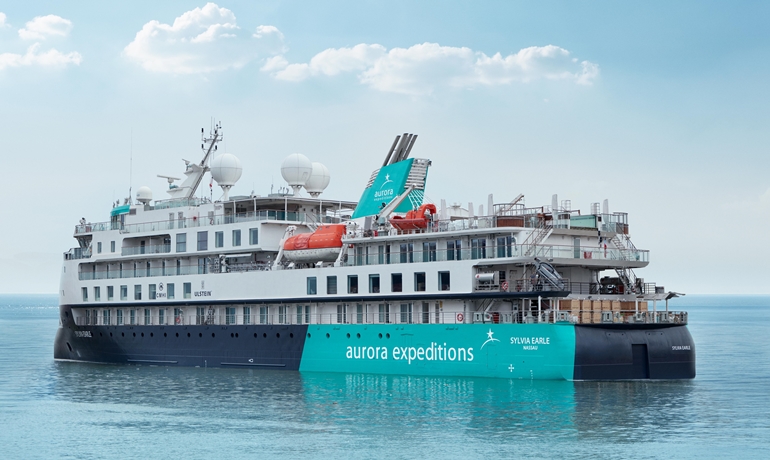 SYLVIA EARLE © Aurora Expeditions SYLVIA EARLE © Aurora Expeditions
