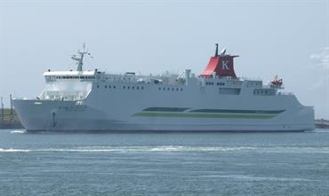 On 13 June SILVER BREEZE made her maiden call at Tomakomai. © Tsuyoshi Ishiyama