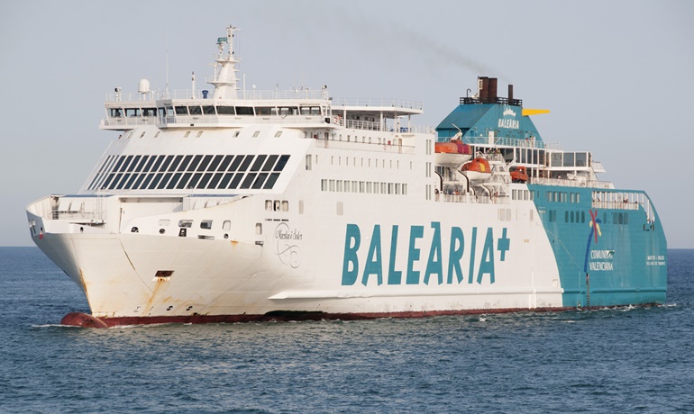 Ferry-go-round in Spain | Shippax