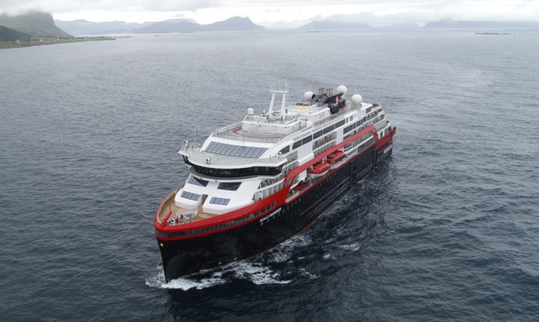 © Hurtigruten © Hurtigruten