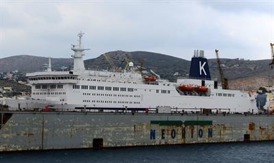 SUNNY undergoing repainting for her new role - © George Koutsoukis