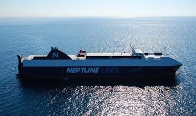 NEPTUNE DYNAMIS has been taken on a two-month charter by P&O Ferries © George Giannakis