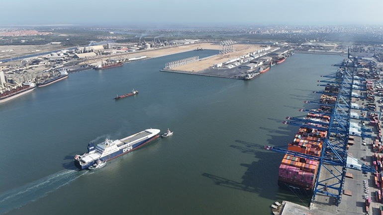 A DFDS vessel in Damietta © DFDS A DFDS vessel in Damietta © DFDS