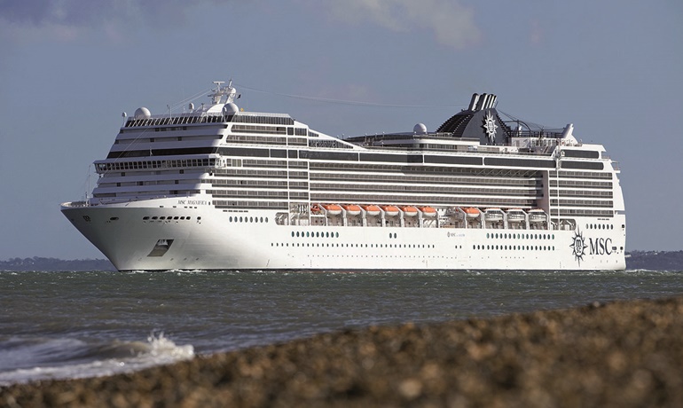 MSC MAGNIFICA. Photo © Gary Davies 