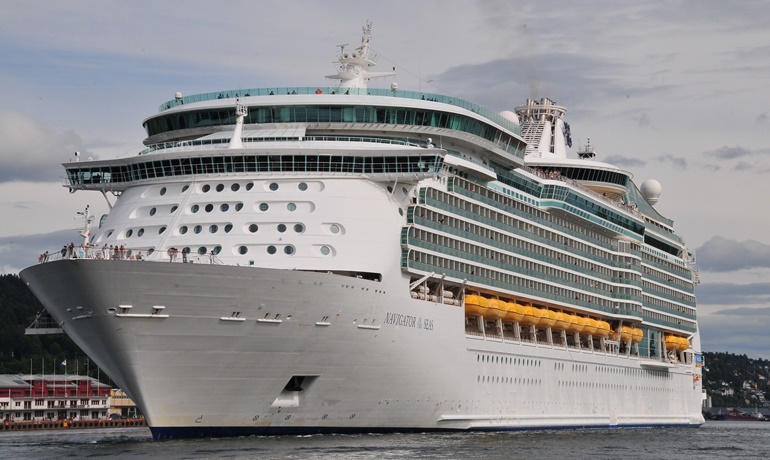 The 2002-built NAVIGATOR OF THE SEAS will get a make-over © Marc Ottini
