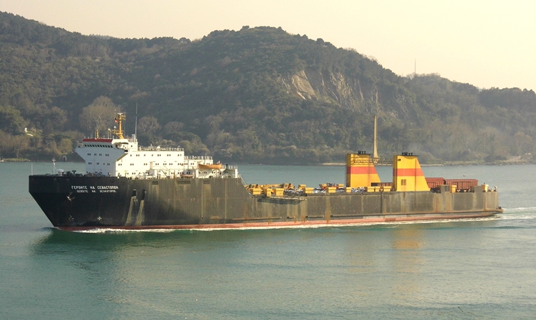 GEROITE NA SEVASTOPOL, operated by Navibulgar © Marc Ottini