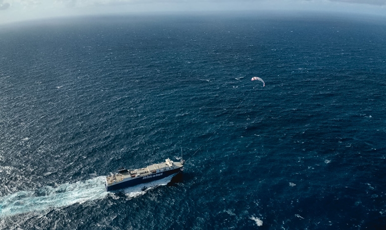 VILLE DE BORDEAUX with the Airseas’ Seawing that was installed earlier © Airseas VILLE DE BORDEAUX with the Airseas’ Seawing that was installed earlier © Airseas