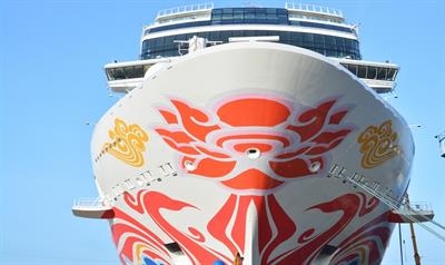 NORWEGIAN JOY being made ready for her river Ems conveyance - © Frank Behling