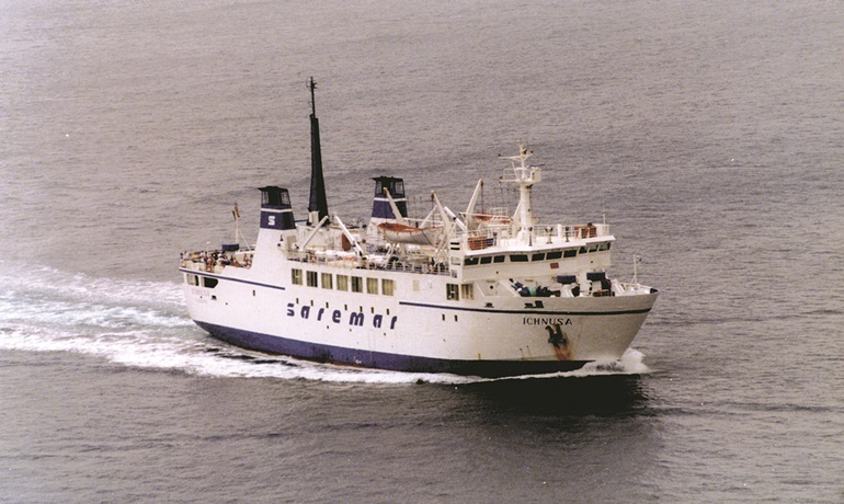 ICHNUSA when she was still under Saremar ownership. She was taken over by Blue Navy on March 21st, 2016. ICHNUSA when she was still under Saremar ownership. She was taken over by Blue Navy on March 21st, 2016.
