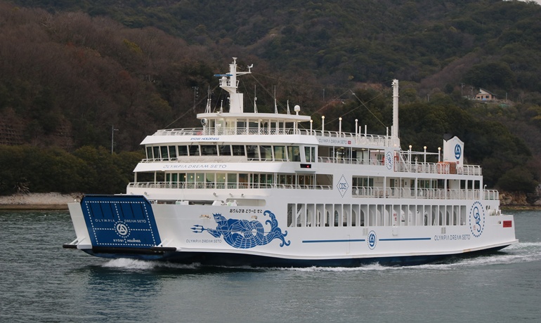 OLYMPIA DREAM SETO © Richard Seville