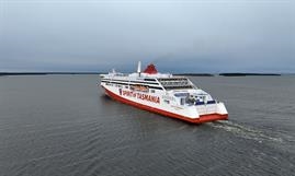 SPIRIT OF TASMANIA V © RMC