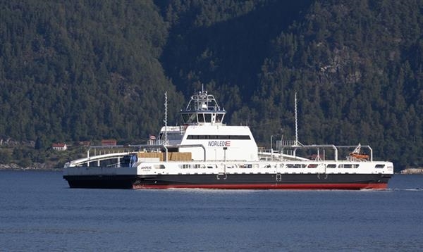 AMPERE © Søren Lund Hviid