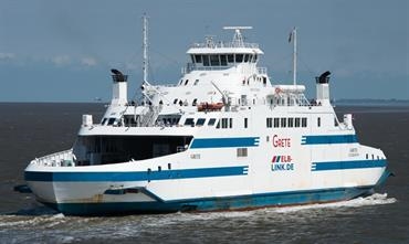 The Cuxhaven-Brunsbüttel service performs better with just one ship © Frank Lose The Cuxhaven-Brunsbüttel service performs better with just one ship © Frank Lose