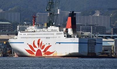 SUNFLOWER KIRISHIMA 1 is back in service on the Shibushi-Osaka route © Yoshiho Ikeda