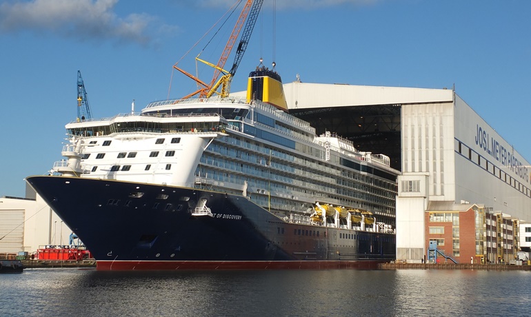 SPIRIT OF DISCOVERY seen leaving Meyer Werft's building dock I on 12 May © Christian Eckardt