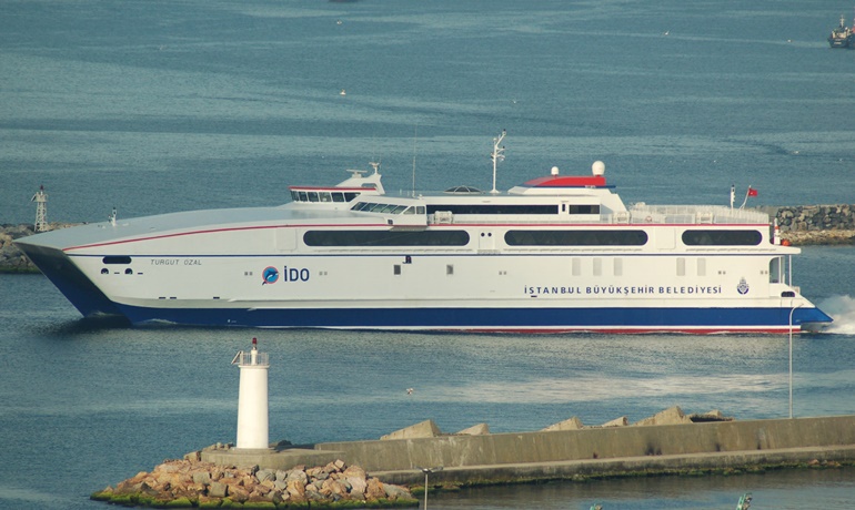 TURGUT ÖZAL has arleady been taken over by Fast Ferries. Renamed THUNDER it is under tow to Piraeus © Marc Ottini