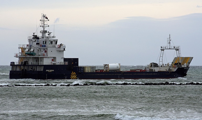 Bass Island Line's JOHN DUIGAN © Dale Crisp