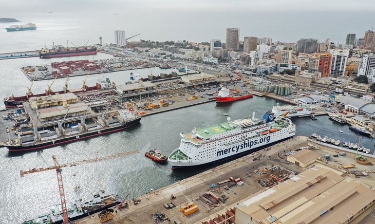 GLOBAL MERCY in Dakar © Mercy Ships