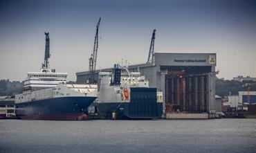 FADIQ and TULIPA SEAWAYS at the outfitting quay - will two more sisters follow? © FSG