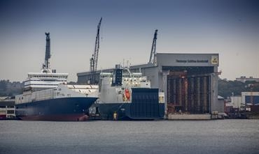 FADIQ and TULIPA SEAWAYS at the outfitting quay - will two more sisters follow? © FSG FADIQ and TULIPA SEAWAYS at the outfitting quay - will two more sisters follow? © FSG