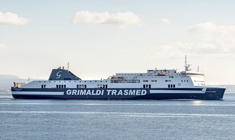 Trasmed has invested more than EUR 1.2 million in the adaptation of the ships to the OPS (Onshore Power Supply) system. In the image, CIUDAD DE PALMA, which is already connected in the Port of Barcelona. © Grimaldi Trasmed Trasmed has invested more than EUR 1.2 million in the adaptation of the ships to the OPS (Onshore Power Supply) system. In the image, CIUDAD DE PALMA, which is already connected in the Port of Barcelona. © Grimaldi Trasmed