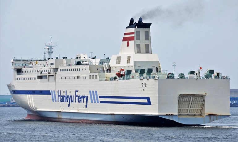 Stena RoRo has sold STENA NOVA, the former YAMATO of Hankyu Ferry. © Uwe Jakob