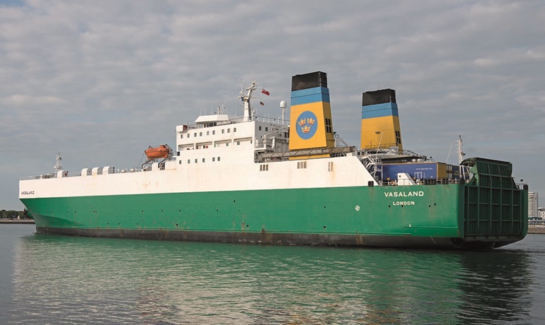 VASALAND, one of three servicing Hanko-Rostock. Photo: Frank Lose VASALAND, one of three servicing Hanko-Rostock. Photo: Frank Lose